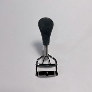 BUNDLE TWEEZER EYES CURLER